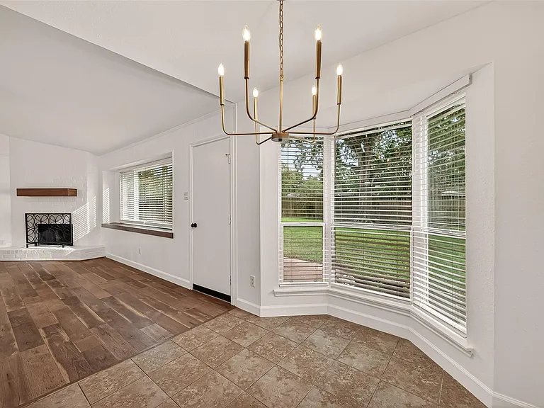 5347 Lincoln Green Dr — Photo 8