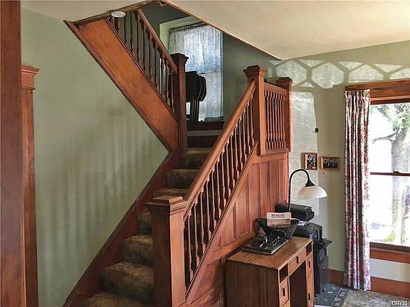 2nd image of 20 Hamlin St