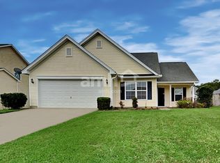 317 Drayton Place Dr, Moncks Corner, SC 29461