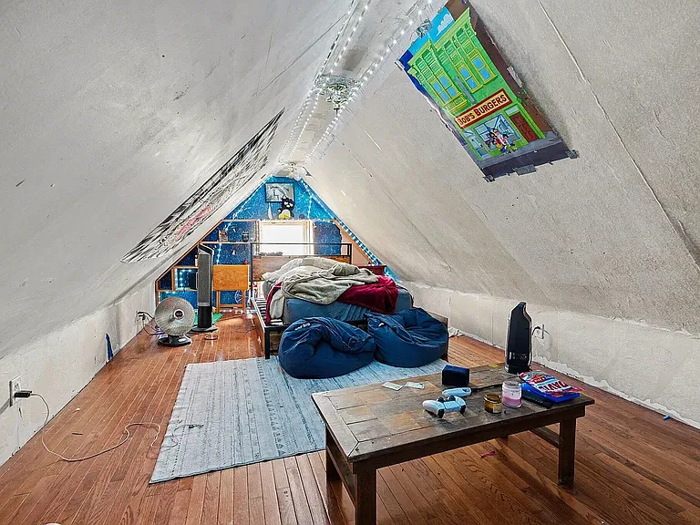 443 Washington Ave — Photo 13