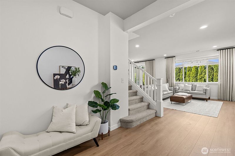 3rd image of 34227 SE Ash Street
