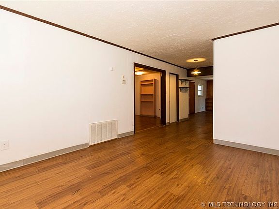 5th image of 1353 N 76th East Ave