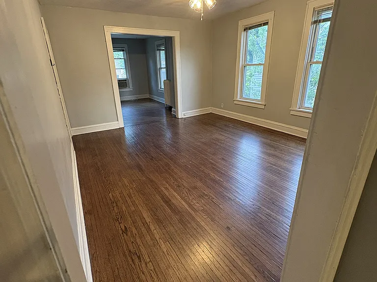 2710 Polk St NE #2 — Photo 2