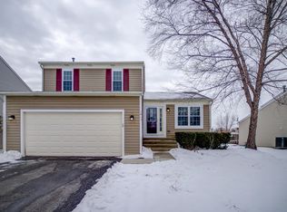 1413 Regency Ln, Lake Villa, IL 60046