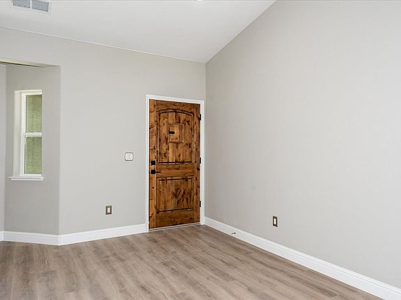 4th image of 32622 Person Ct