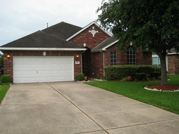 727 N Elder Grove Dr, Pearland, TX 77584