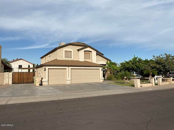 3rd image of 8706 W Sierra Vista Dr