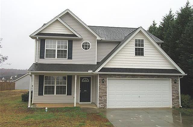 1st image of 300 Carnahan Dr