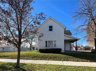 105 S Main St, Shirley, IN 47384