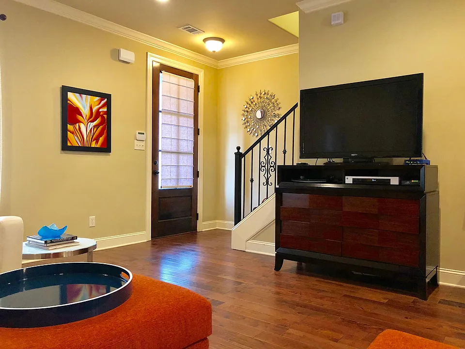Entrance / Foyer