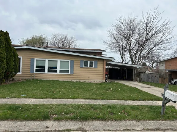 1609 Golfview Cir, Rantoul, IL 61866