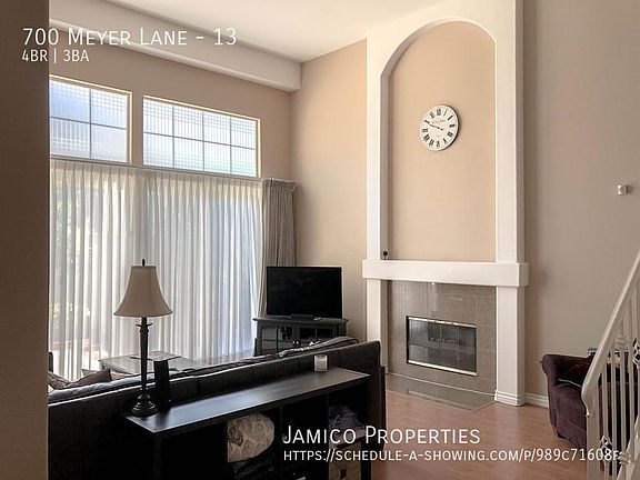 4th image of 700 Meyer Ln Unit 13
