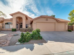 401 E Hearne Way, Gilbert, AZ 85234