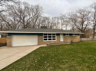 1260 Joslyn Rd, Muskegon, MI 49445