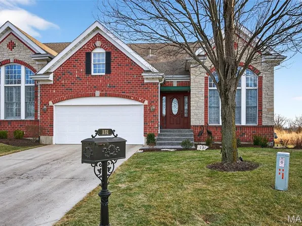 131 Wake Forest Pl, O'Fallon, MO 63368