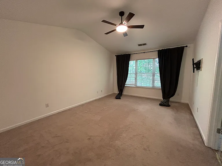 665 Arncliffe Ct — Photo 10