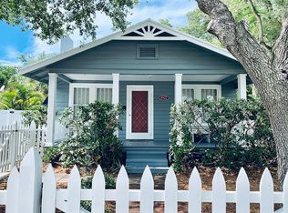 1927 Laurel St, Sarasota, FL 34236