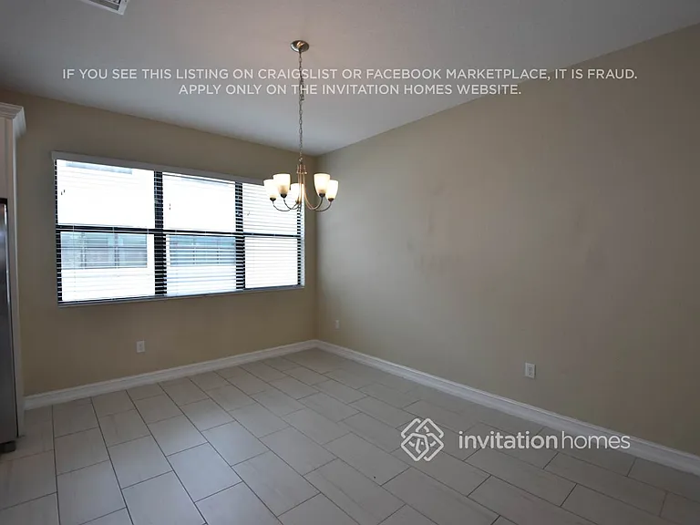 11671 SW 13th Ct — Photo 7