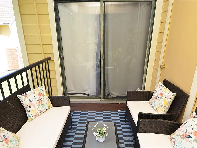 8752 Mallard Reserve Dr #203 — Photo 48