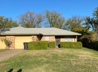 2020 Granbury St #2020, Cleburne, TX 76033