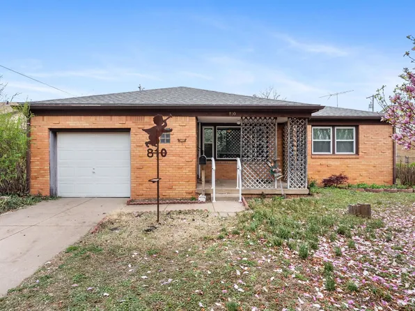 810 Alexander Dr, Haysville, KS 67060