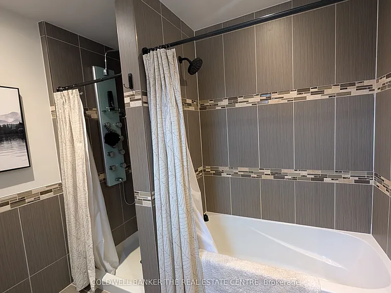 247 Poplar Ave — Photo 18