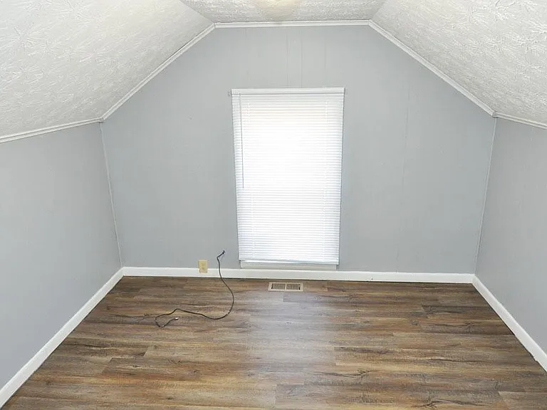 544 Fair Ave NW #A — Photo 9