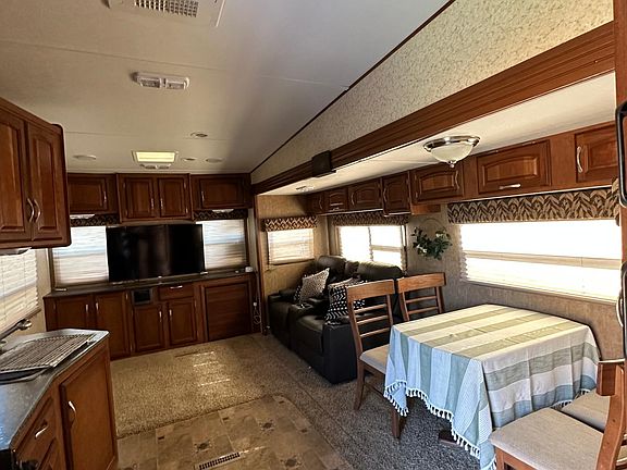 3rd image of 1 Chaparral Dr