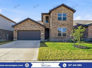 8005 Gangway Dr, Fort Worth, TX 76179