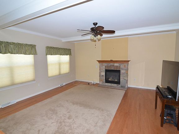Family room with Fireplace