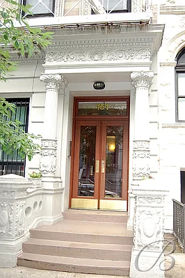 Sold by Bellmarc Realty | media 9