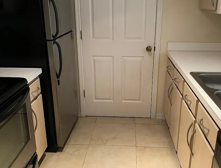 7340 Westpointe Blvd #328 — Photo 8