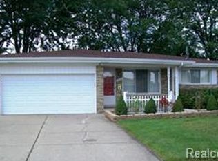 36659 Eton Ct, Sterling Heights, MI