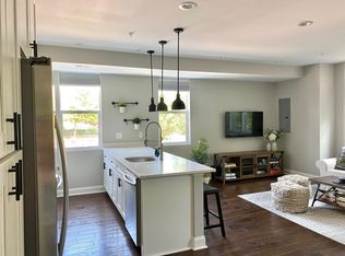 1811 D St NE, Washington, DC 20002