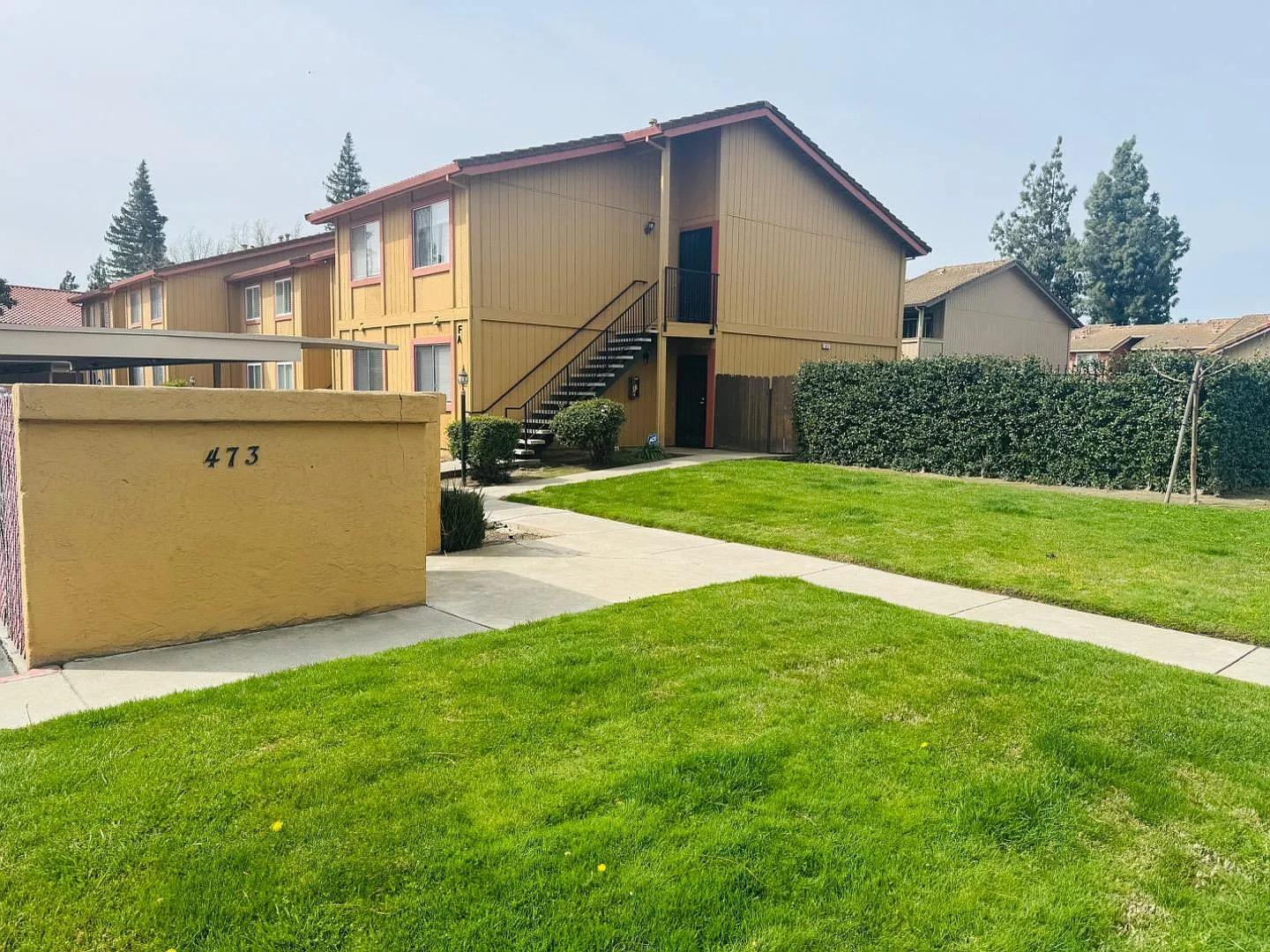 473 Cherry Ln APT I photo 1