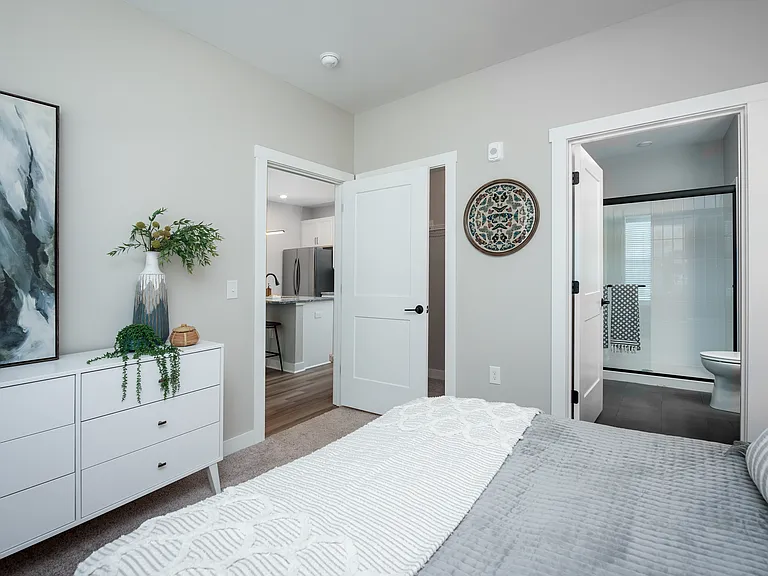 The Thomas Model Bedroom