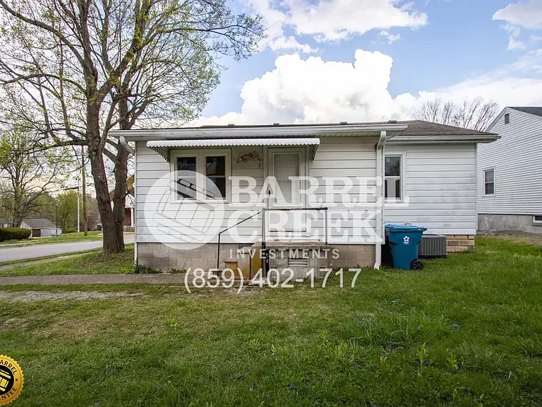 327 N 4th St — Photo 26