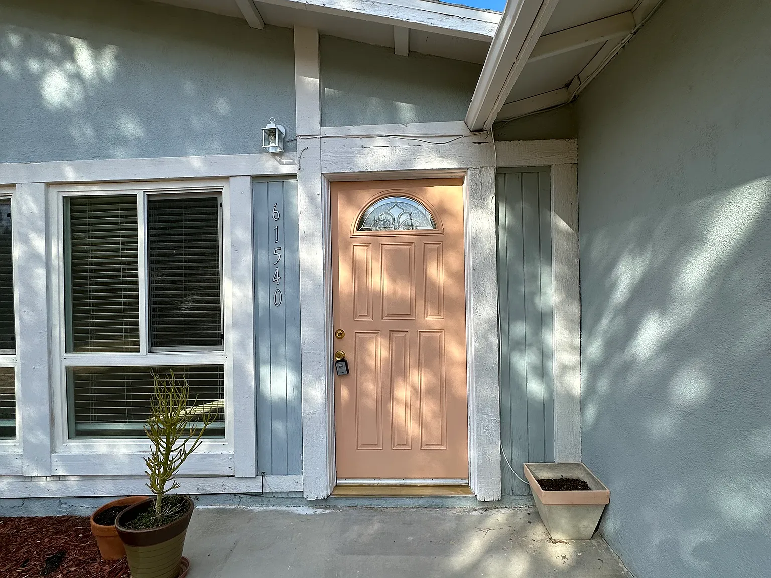 2 bed, 825 sqft, $1,695 — Photo 2