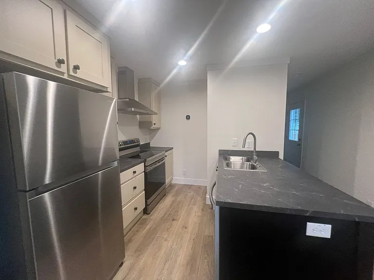 1147 French Rd — Photo 5