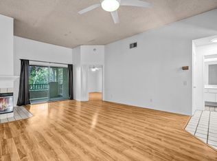 23930 Arroyo Park Dr UNIT 109, Santa Clarita, CA 91355