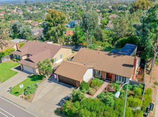 655 S Willowspring Dr, Encinitas, CA 92024