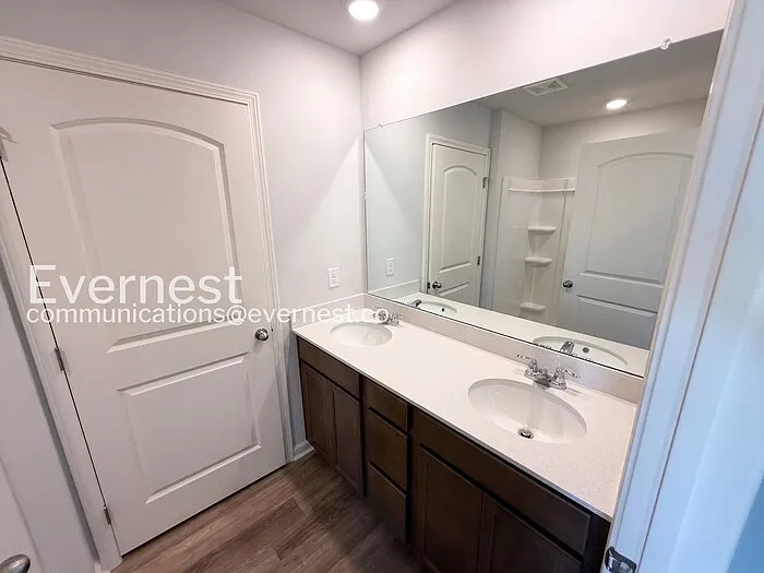 21421 Scuttle St — Photo 7