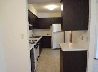 764 McKinley Ave #8, Hartford, WI 53027