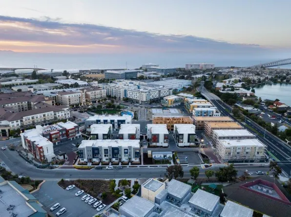 208 Calypso Ln, Foster City, CA 94404