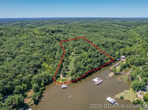 24 Lake Shore Rd, Rocky Mount, MO 65072