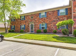 Courts of Valle Vista, Greenwood, IN 46143