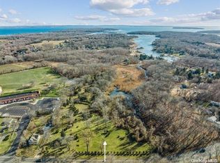 34460 Main Rd, Cutchogue, NY 11935