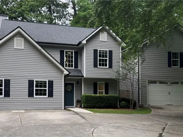 469 Teague Dr NW, Kennesaw, GA 30152