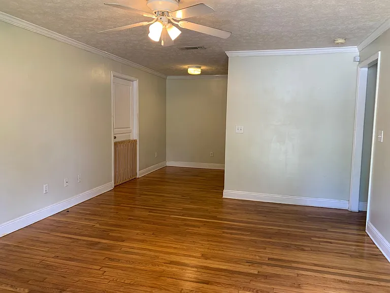 602 Harper Ave — Photo 3