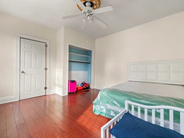 220 Armstrong Avenue image 8 of 12